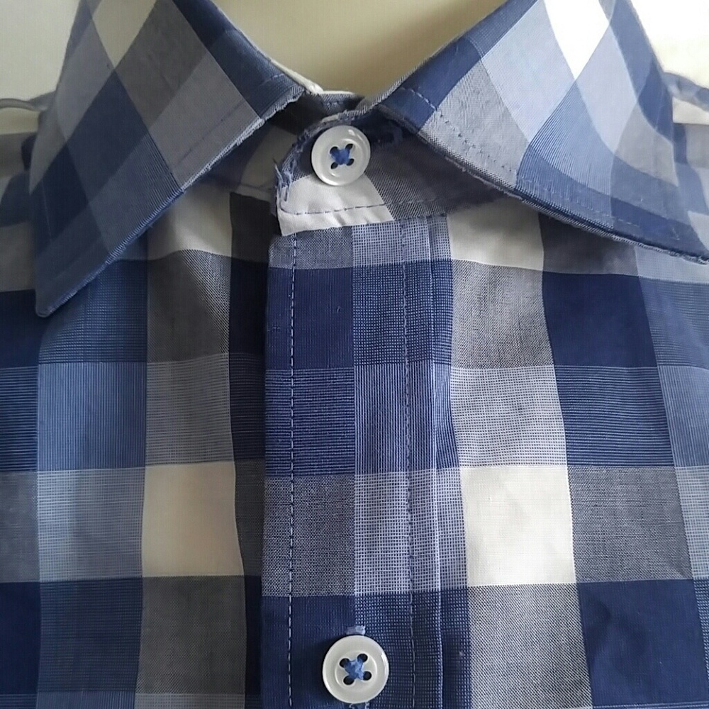 Shirt - Picture 4 of 6